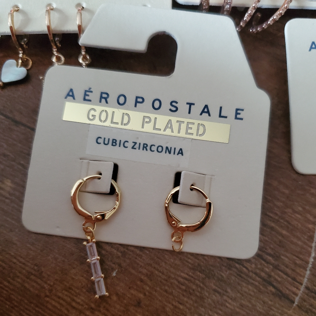 Aeropastle Gold Plated Cubic Zirconia Earrings